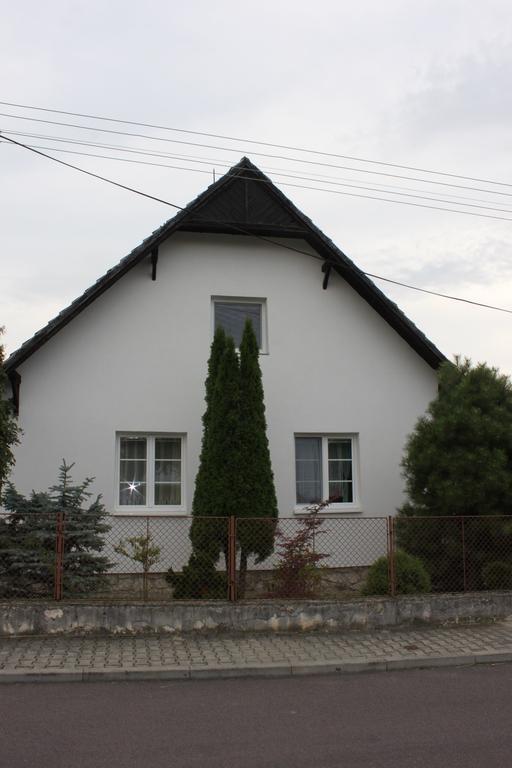 Domek U Lesa Bítov Rum bild
